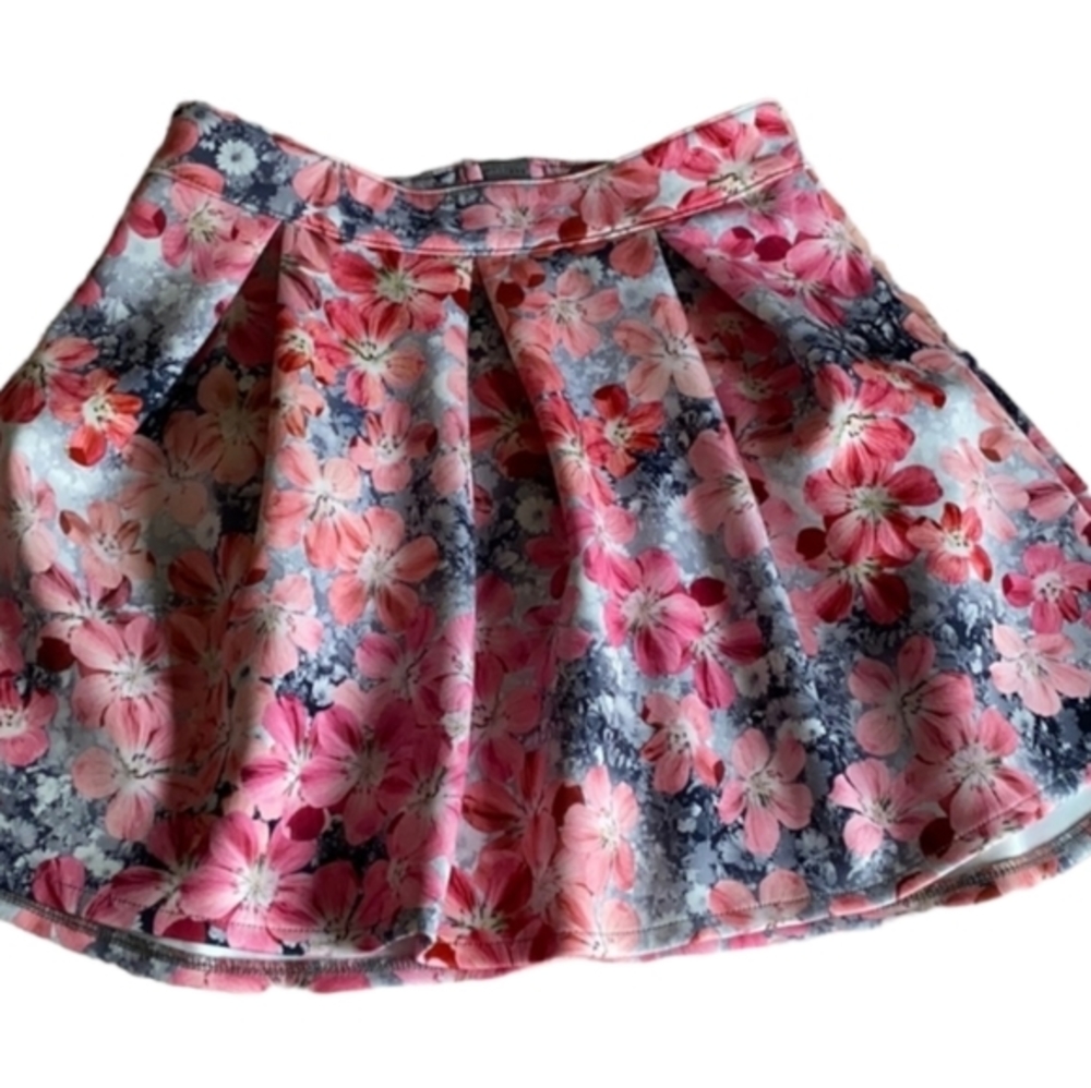 Bethany Mota collection floral‎ skirt